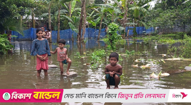 তিস্তাপাড়ে বন্যা, লালমনিরহাটে লাখো মানুষ পানিবন্দি